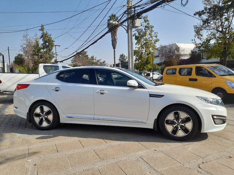 Autos Sedán Usado Vitacura Kia Optima